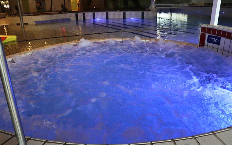 25 meter pool and wave pool